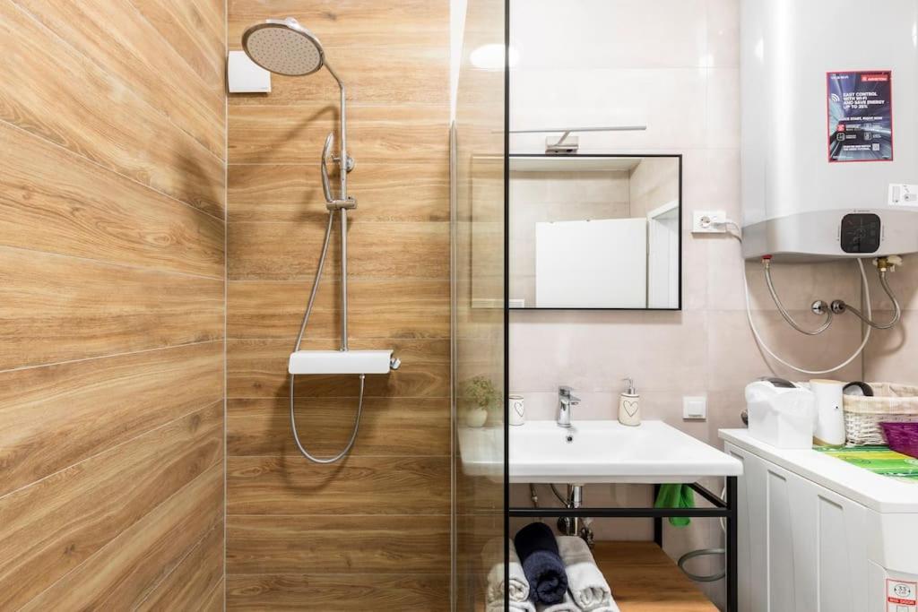 Petrova Street Apartment Загреб Екстериор снимка